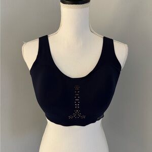Victoria Secret sports bra.  black. size 32DDD